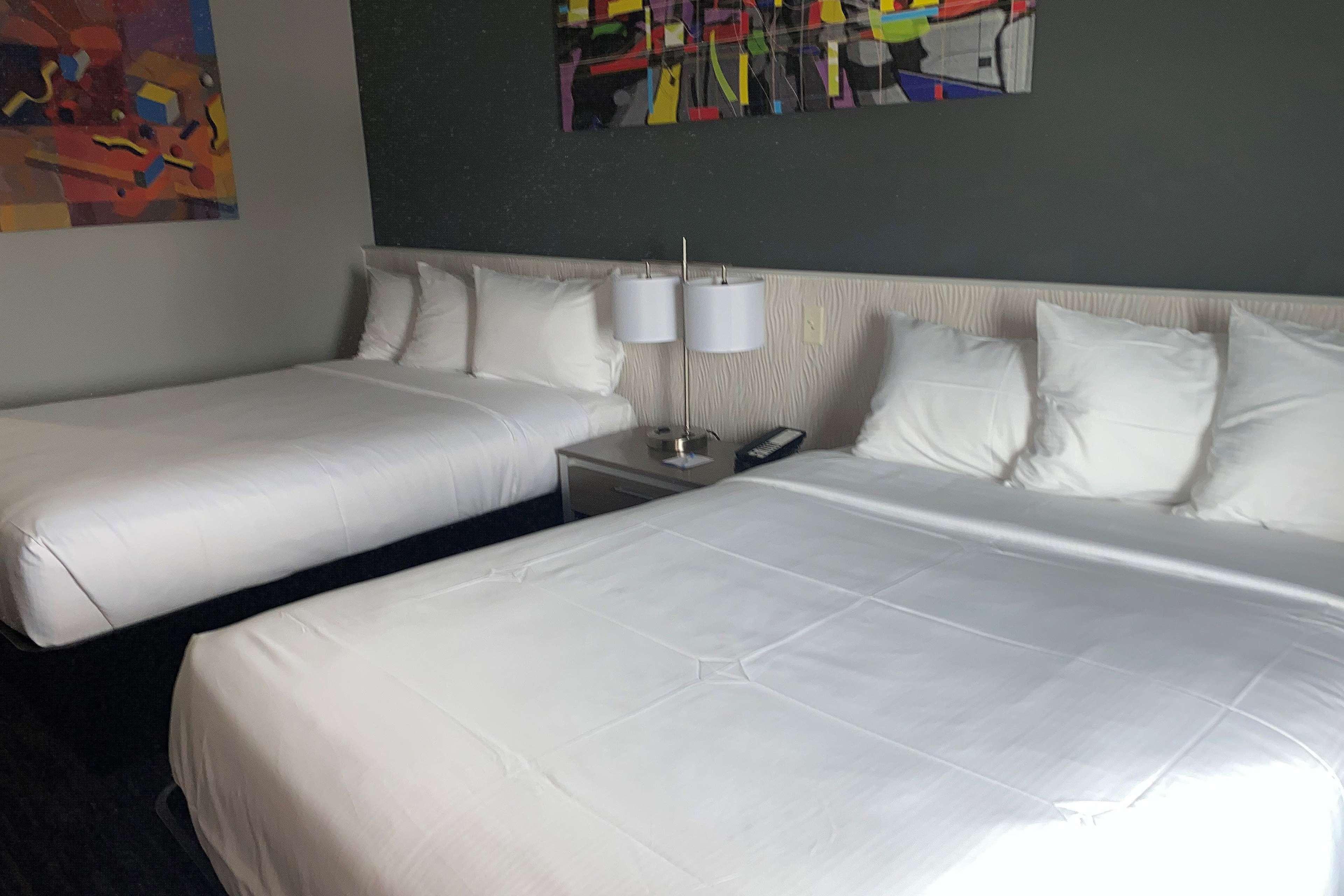 Baymont By Wyndham Madison Hotel Ngoại thất bức ảnh
