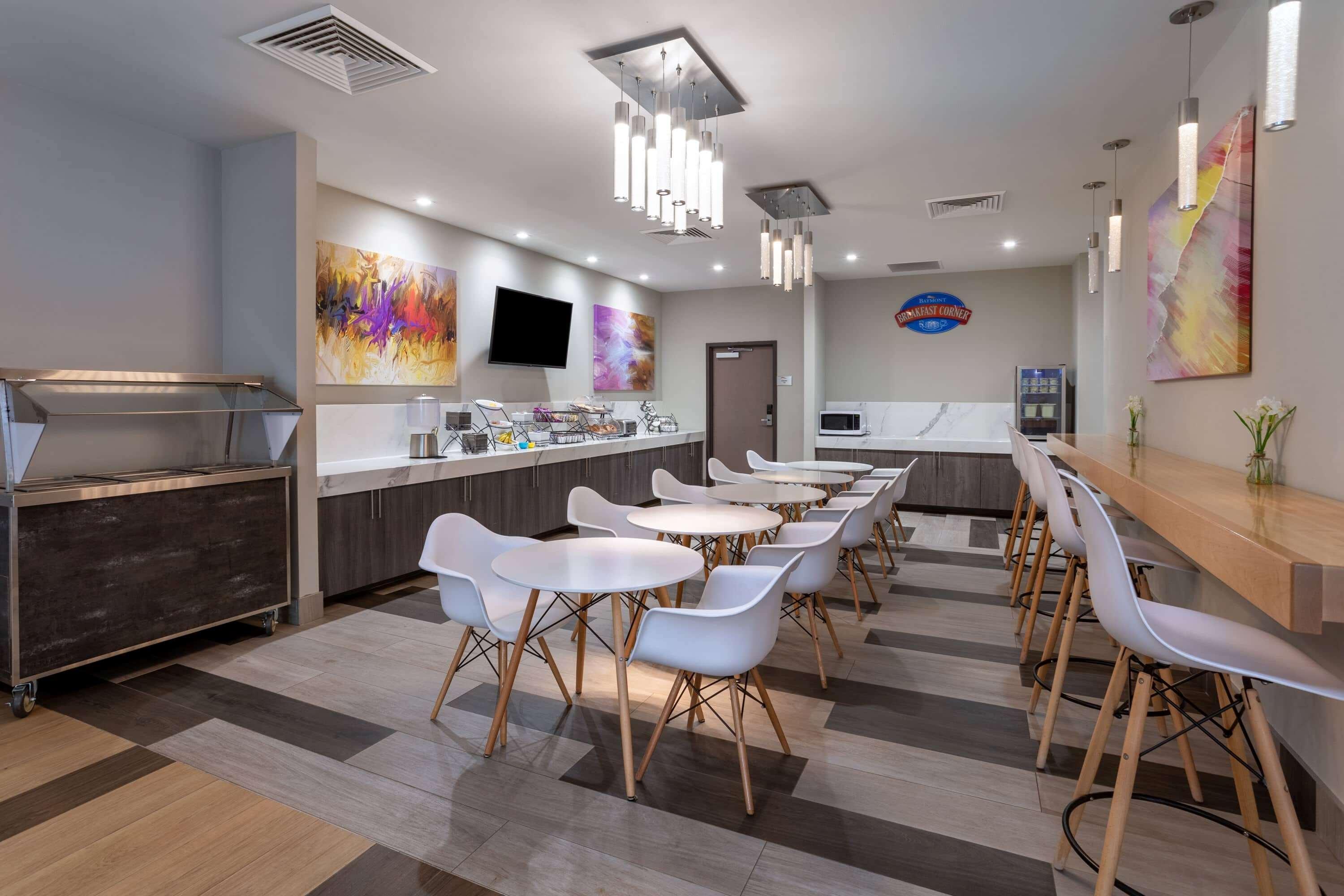 Baymont By Wyndham Madison Hotel Ngoại thất bức ảnh