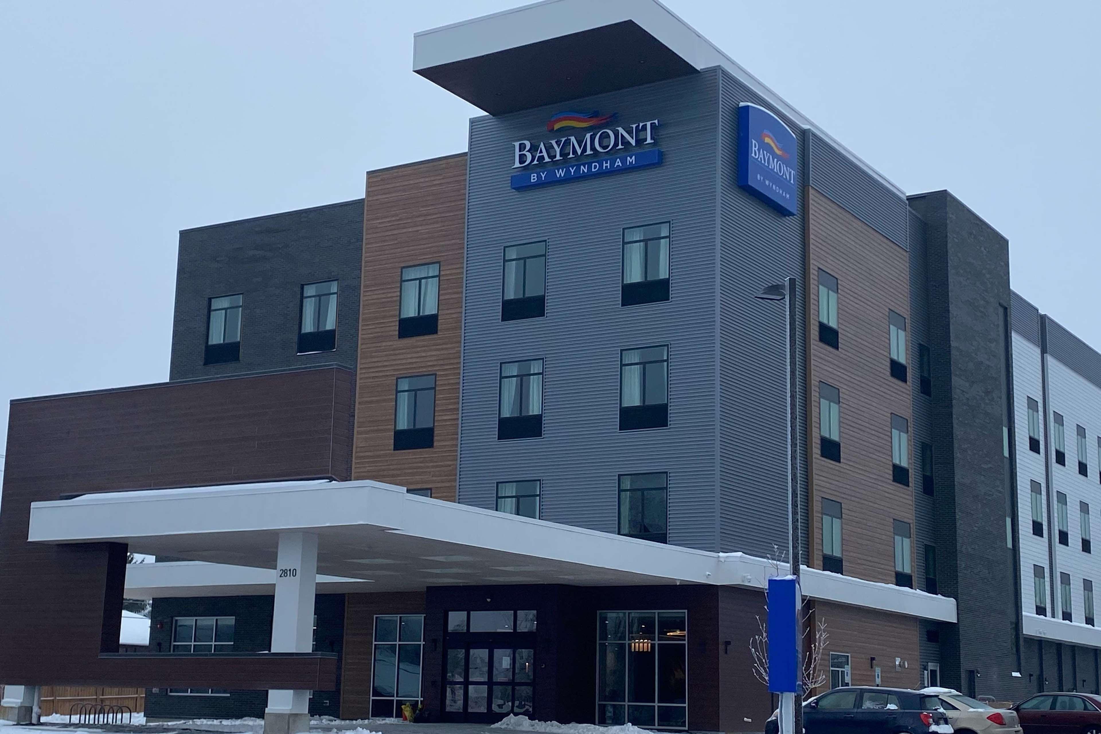 Baymont By Wyndham Madison Hotel Ngoại thất bức ảnh