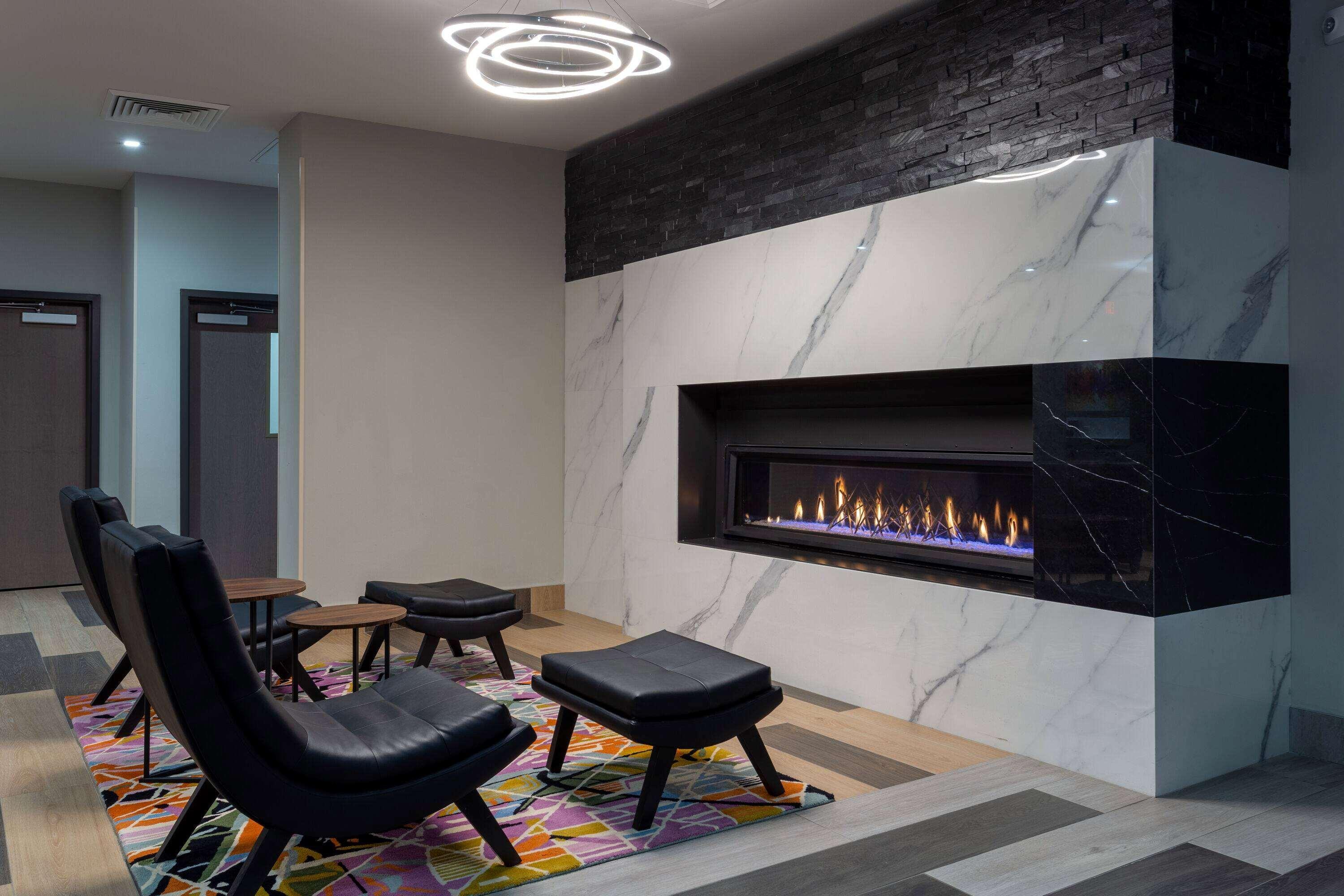 Baymont By Wyndham Madison Hotel Ngoại thất bức ảnh
